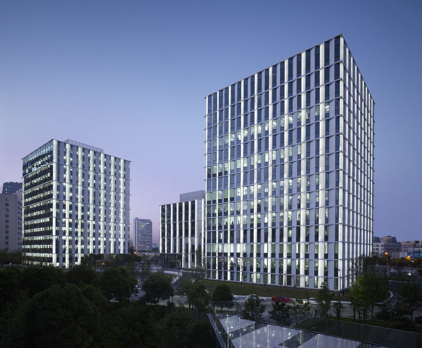 3Cubes Office Building - Projects - gmp Architekten