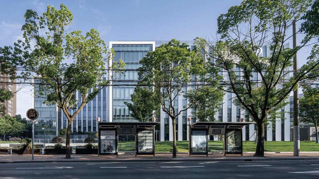 Caohejing Guangqi Park - Projects - gmp Architekten